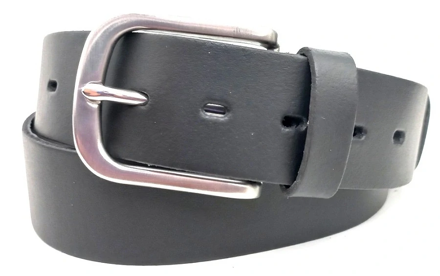 Kožené opasky s nerezovou prackou