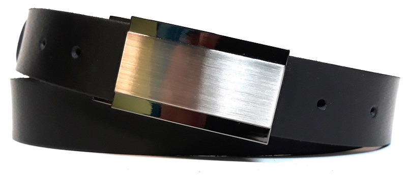 Čierne opasky s plnou prackou