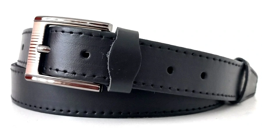 Kožené opasky čierne elegantné