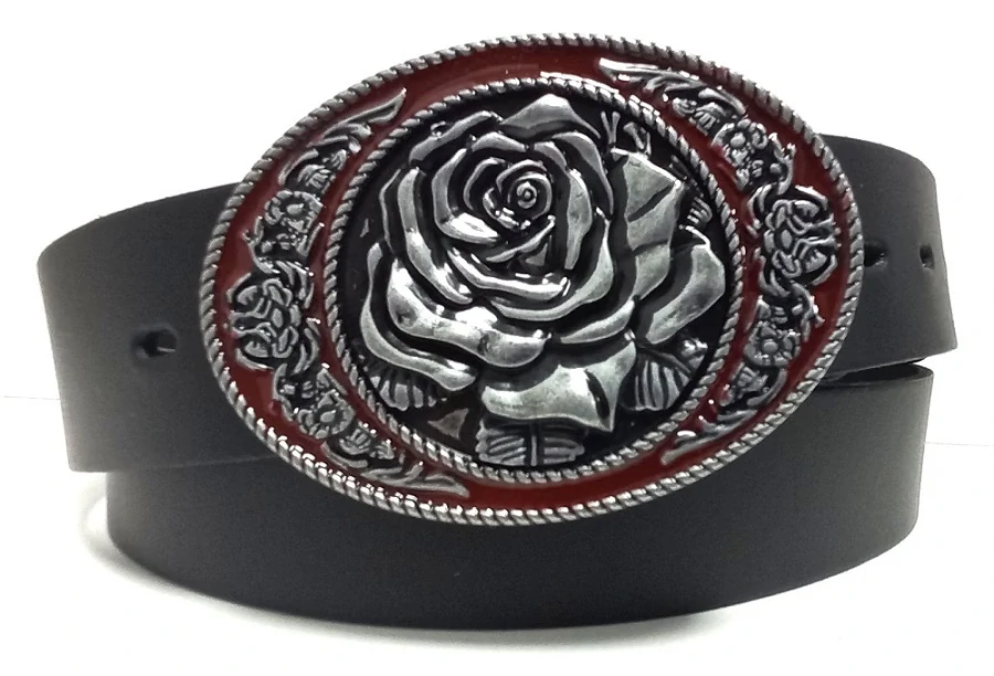 Kožené opasky s prackou ruža